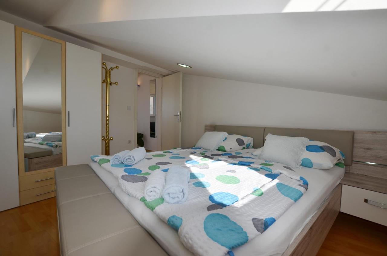 Peter Apartment Ρόβινι Εξωτερικό φωτογραφία